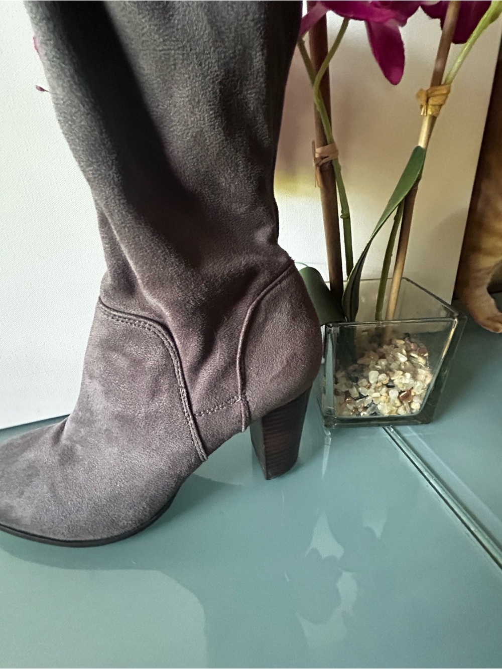 Knee High suede pull on stretch boots Grey Size 7.5 or 8 / 38 EU Boden - Picture 2 of 16